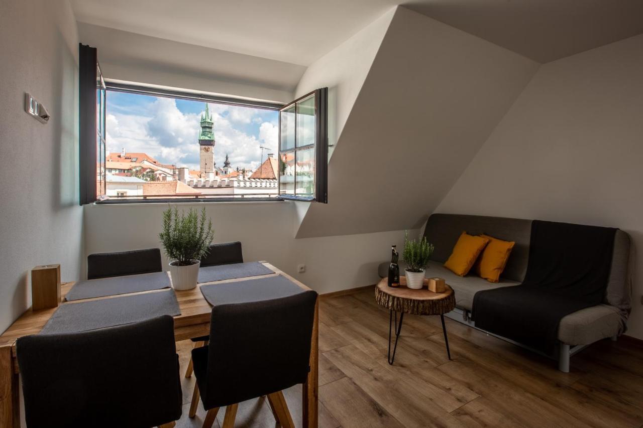 Apartmany Na Mikulasskem Namesti Znojmo Exterior foto